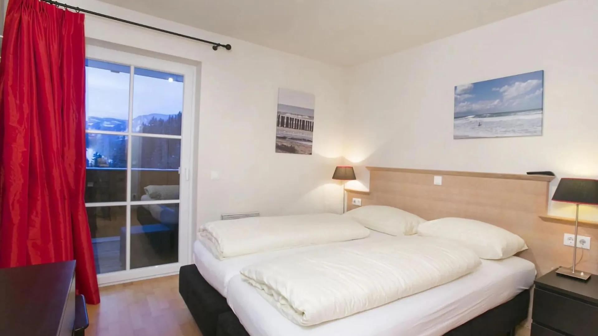 Apartment Alpenresort Saalbach E2 0*, 萨尔巴赫